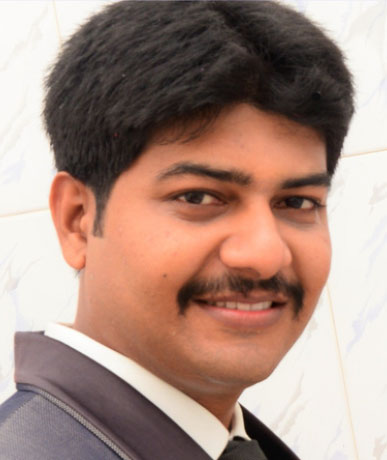 dr vinodh.webp